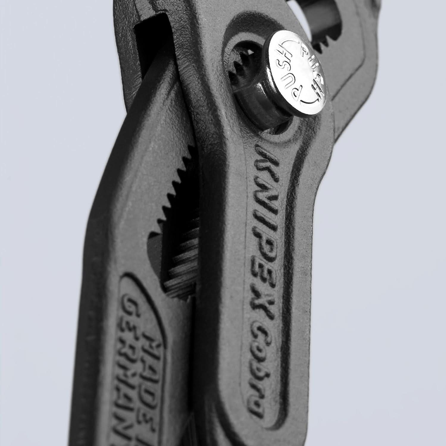 9K 00 80 143 US-40374531_7.jpg