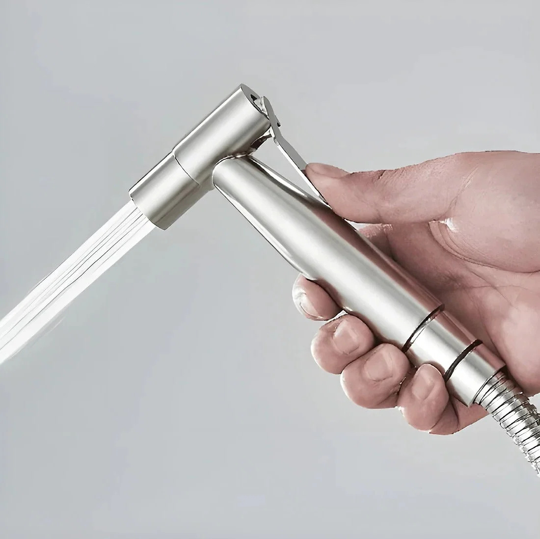 handheld-bidet-sprayer-41190978_2.jpg