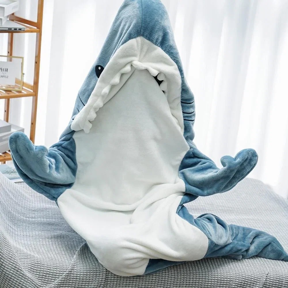 shark-fleece-hooded-blanket-41191933_4.jpg